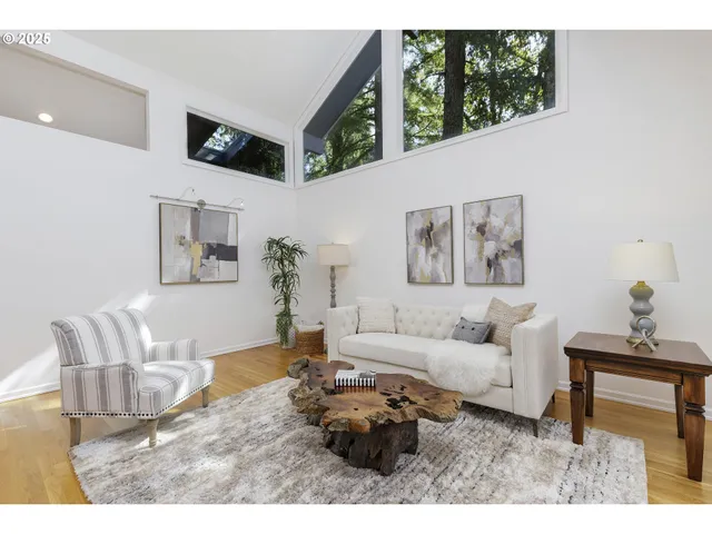 $1,599,000 | 630 Ridgeway Road, Lake Oswego, OR 97034