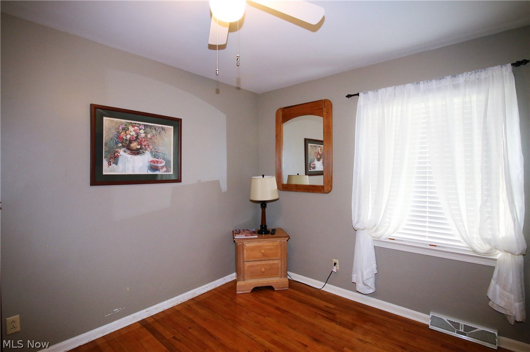 4204 Ridgewood Road Akron, OH 44321 - Photo 20 of 33