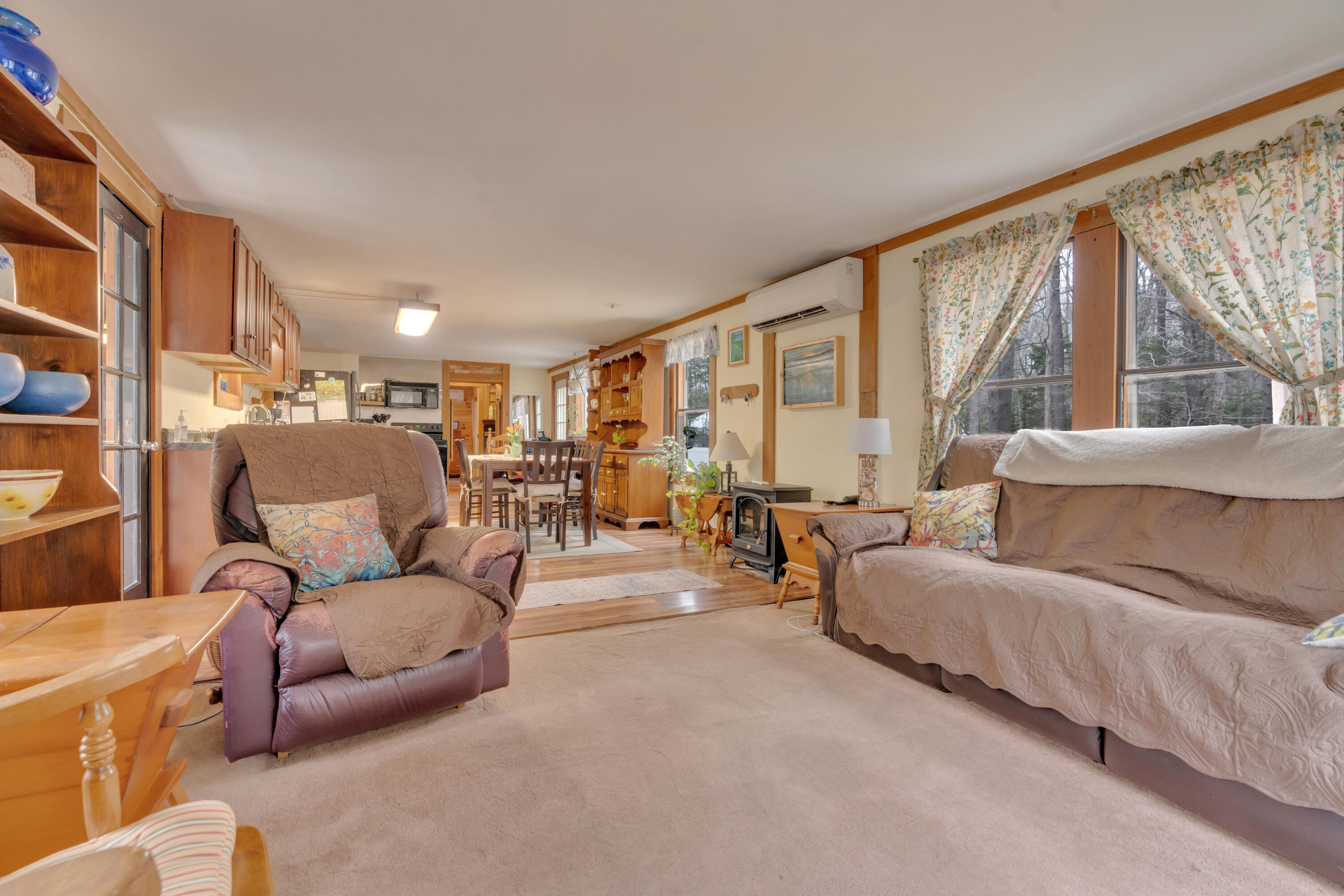 64 Port Road Kennebunk, ME 04043 - Photo 13 of 30 Living Room