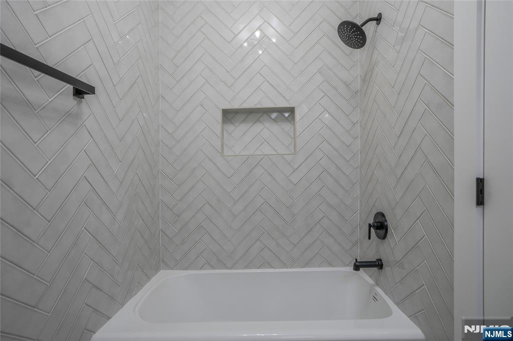 11 Voorhees Street Newark, NJ 07108 - Photo 18 of 37