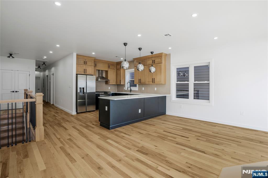 11 Voorhees Street Newark, NJ 07108 - Photo 35 of 37