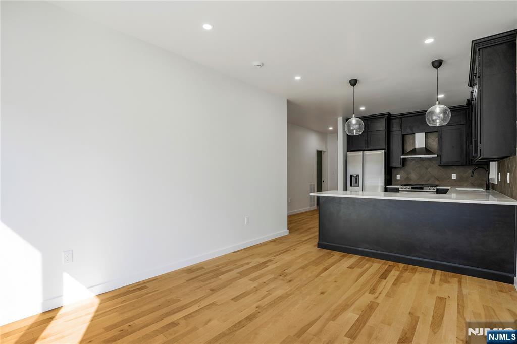 11 Voorhees Street Newark, NJ 07108 - Photo 7 of 37