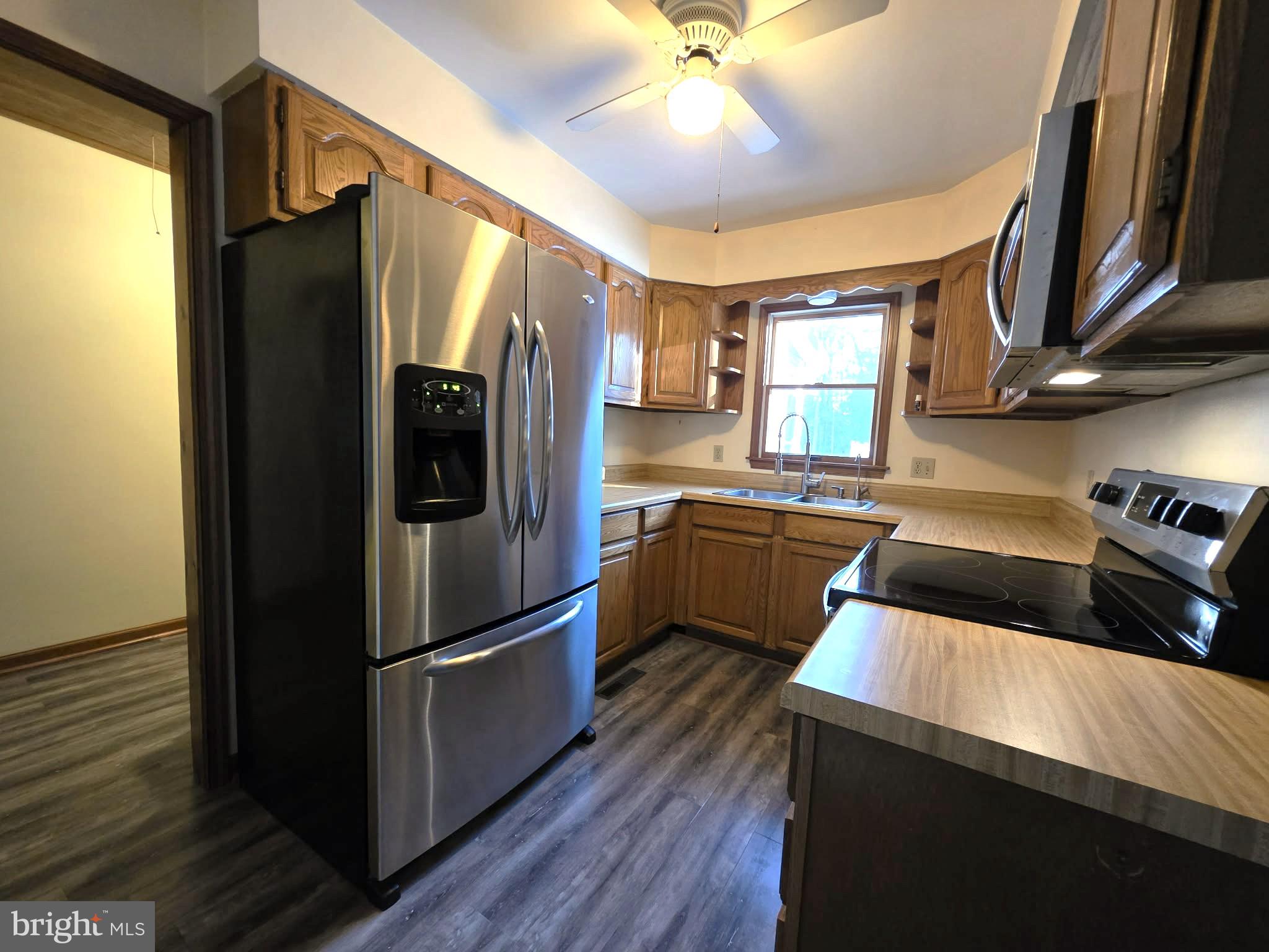 29325 West Line Road Delmar, MD 21875 - Photo 11 of 46