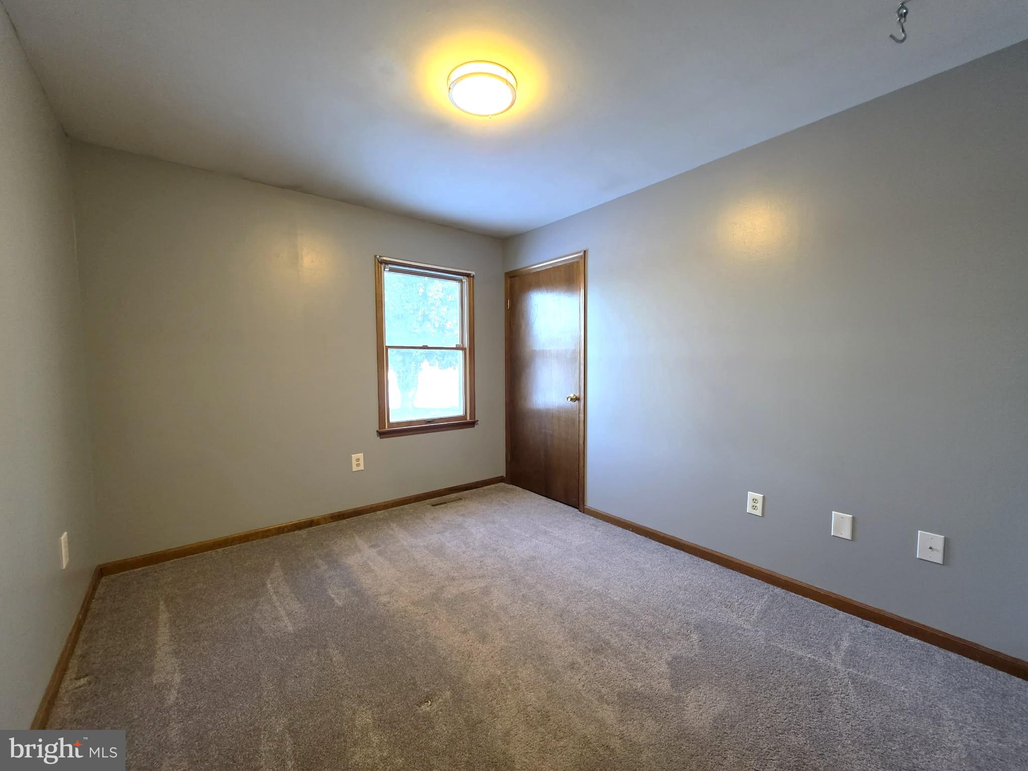 29325 West Line Road Delmar, MD 21875 - Photo 30 of 46