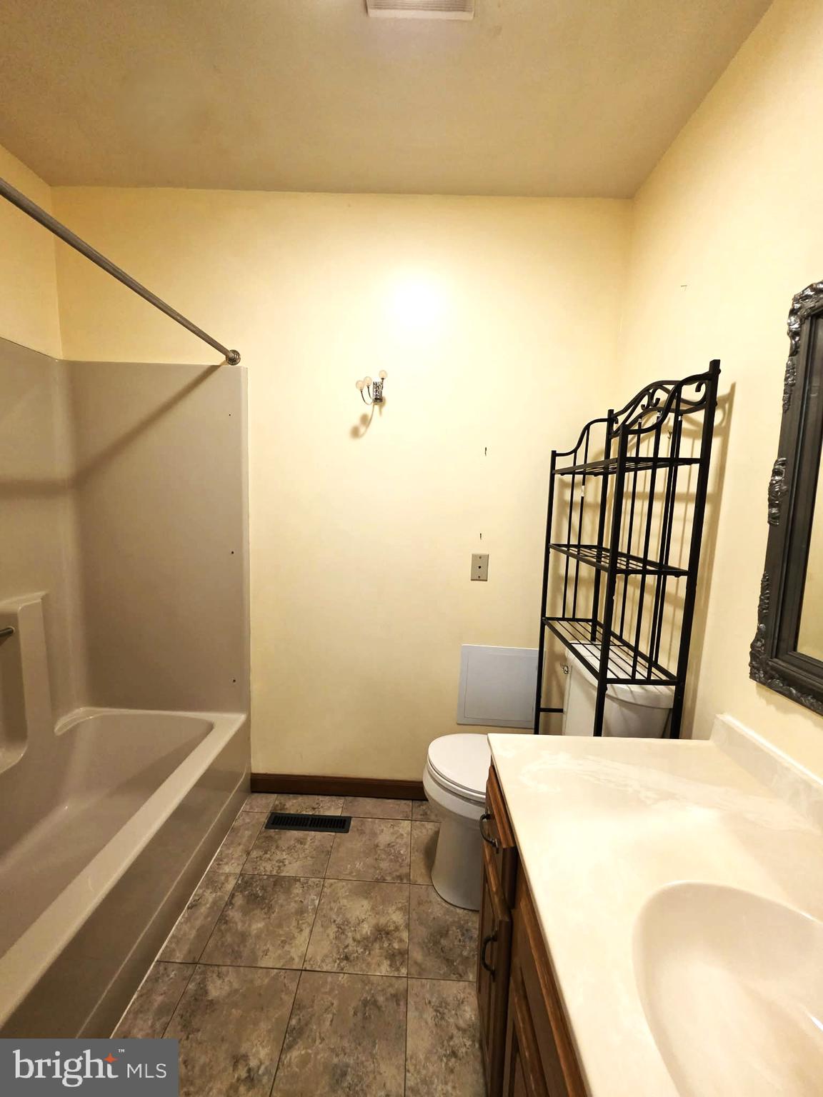 29325 West Line Road Delmar, MD 21875 - Photo 39 of 46