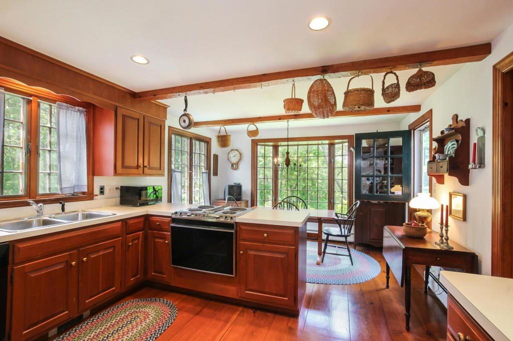 117 Crows Pond Road Chatham, MA 02633 - Photo 11 of 29 Gallery Image 11