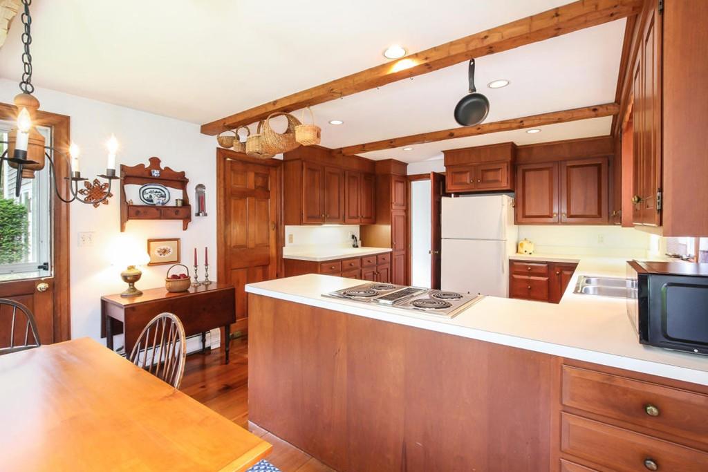 117 Crows Pond Road Chatham, MA 02633 - Photo 13 of 29 Gallery Image 13