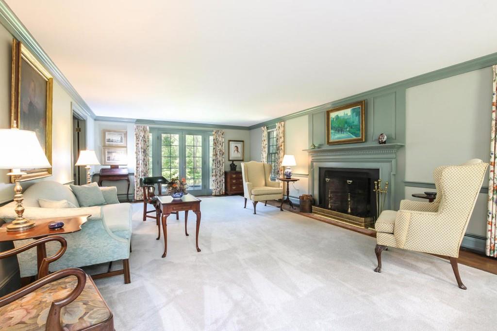 117 Crows Pond Road Chatham, MA 02633 - Photo 6 of 29 Gallery Image 6