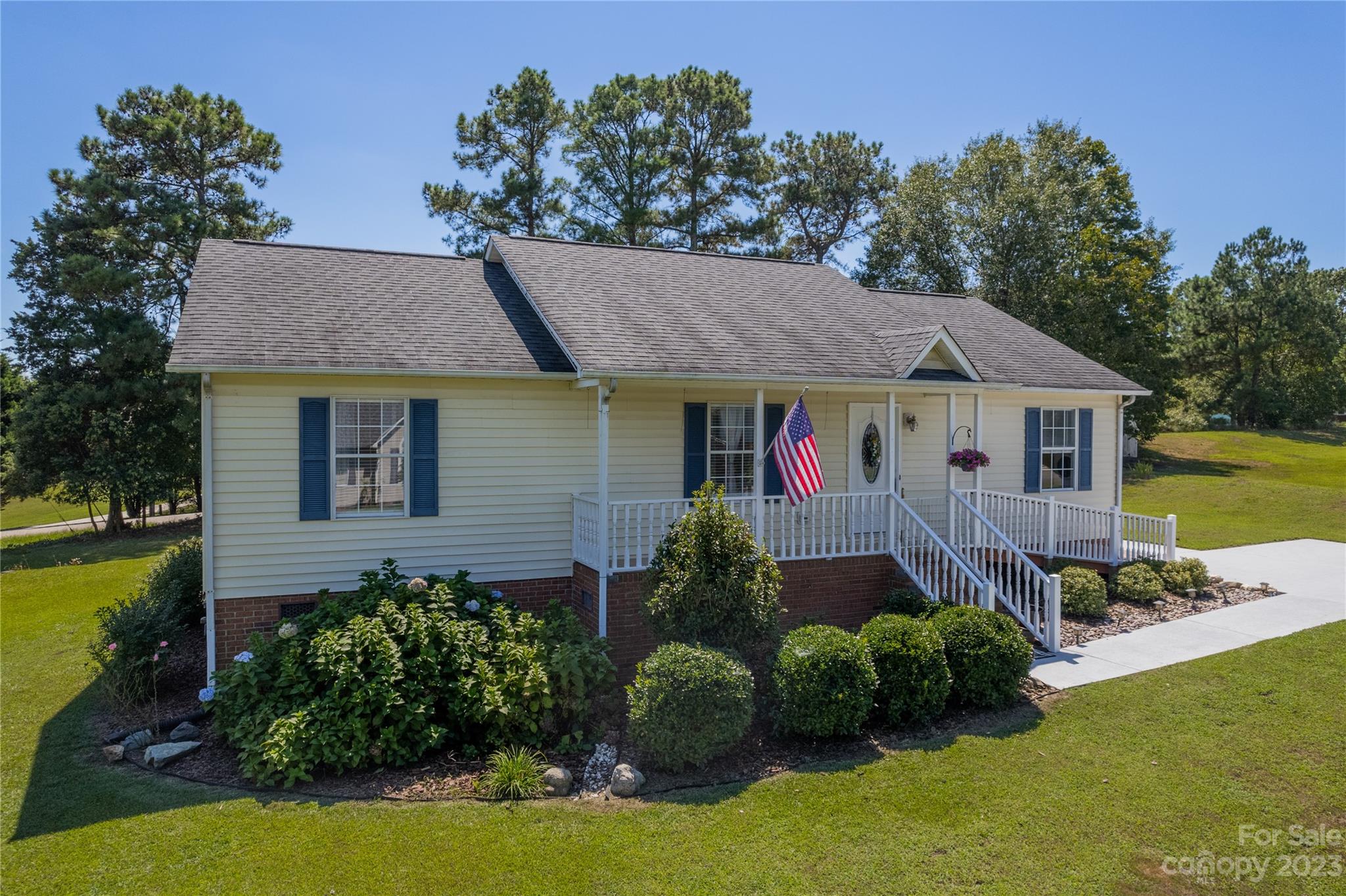 1585 Wimbleton Woods Drive Fort Mill, SC 29708 - Photo 7 of 41 a aerial view of a house with swimming pool next to a yard