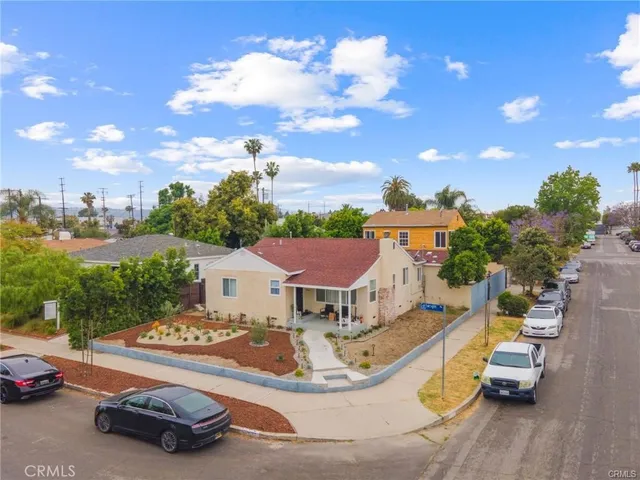 $1,350,000 | 5445 Cartwright Avenue, North Hollywood, CA 91601