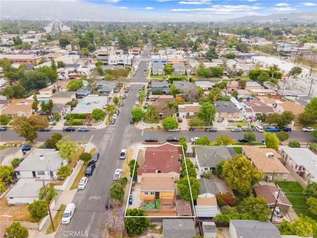 $1,350,000 | 5445 Cartwright Avenue, North Hollywood, CA 91601