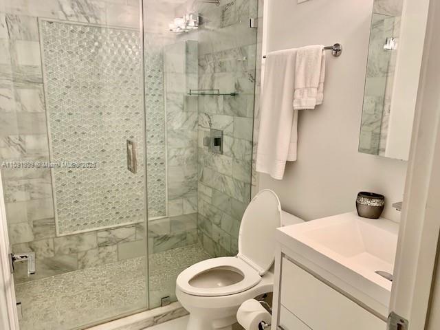 100 Lincoln Road, Unit 711 Miami Beach, FL 33139 - Photo 20 of 29