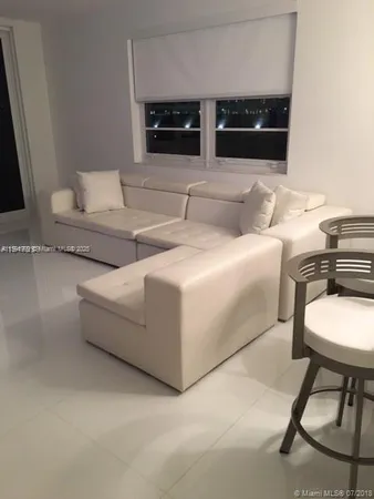 $4,500 | 100 Lincoln Road, Unit 711, Miami Beach, FL 33139