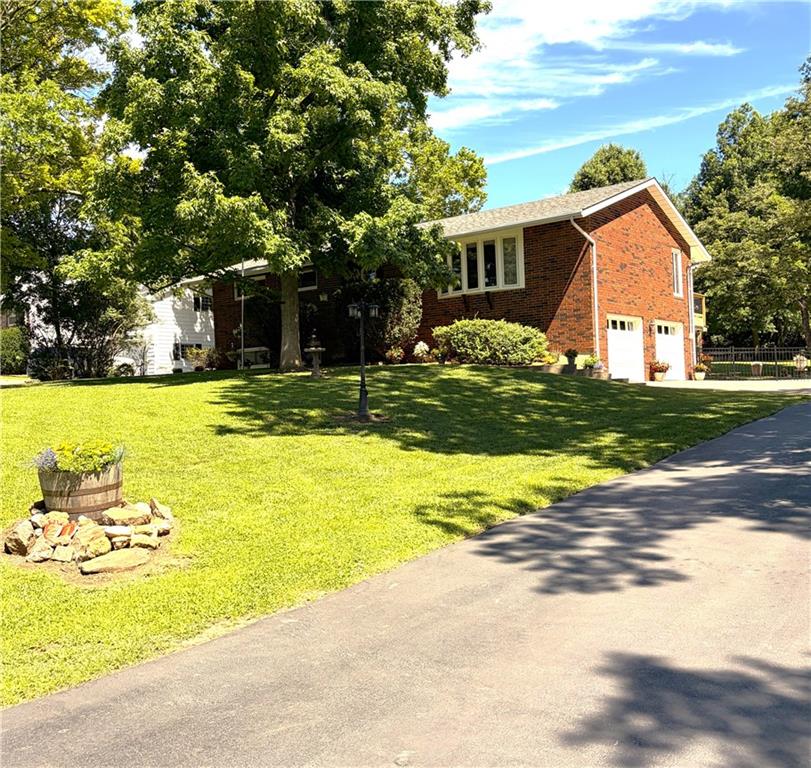 21 Southeast 215 Road Warrensburg, MO 64093 - Photo 4 of 18