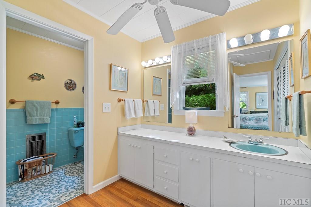 25 Horse Cove Ranch Road Highlands, NC 28741 - Photo 11 of 31 Gallery Image 11