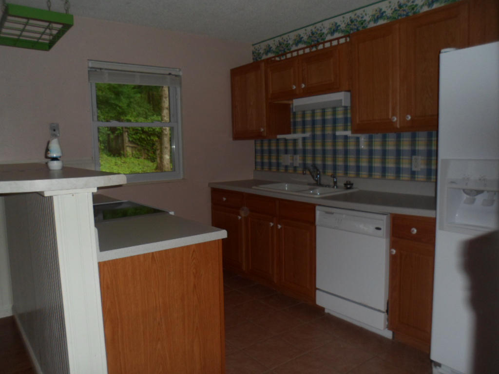 2337 Roundtree Road Knoxville, TN 37923 - Photo 13 of 16 SAM_0784