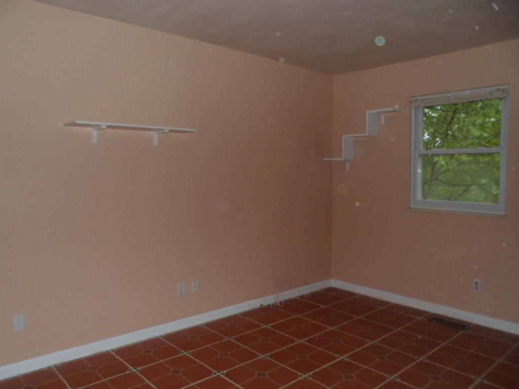 2337 Roundtree Road Knoxville, TN 37923 - Photo 6 of 16 SAM_0788