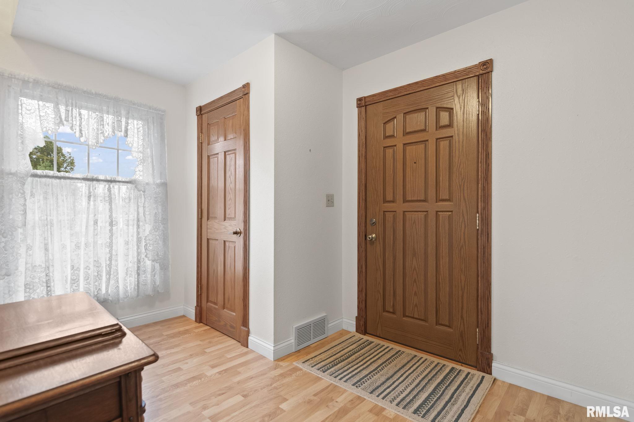 6847 Farrand Road Sherman, IL 62684 - Photo 22 of 40 Gallery Image 22