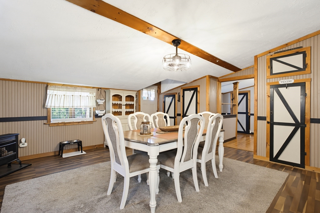 4 Cheney Street Blackstone, MA 01504 - Photo 4 of 21