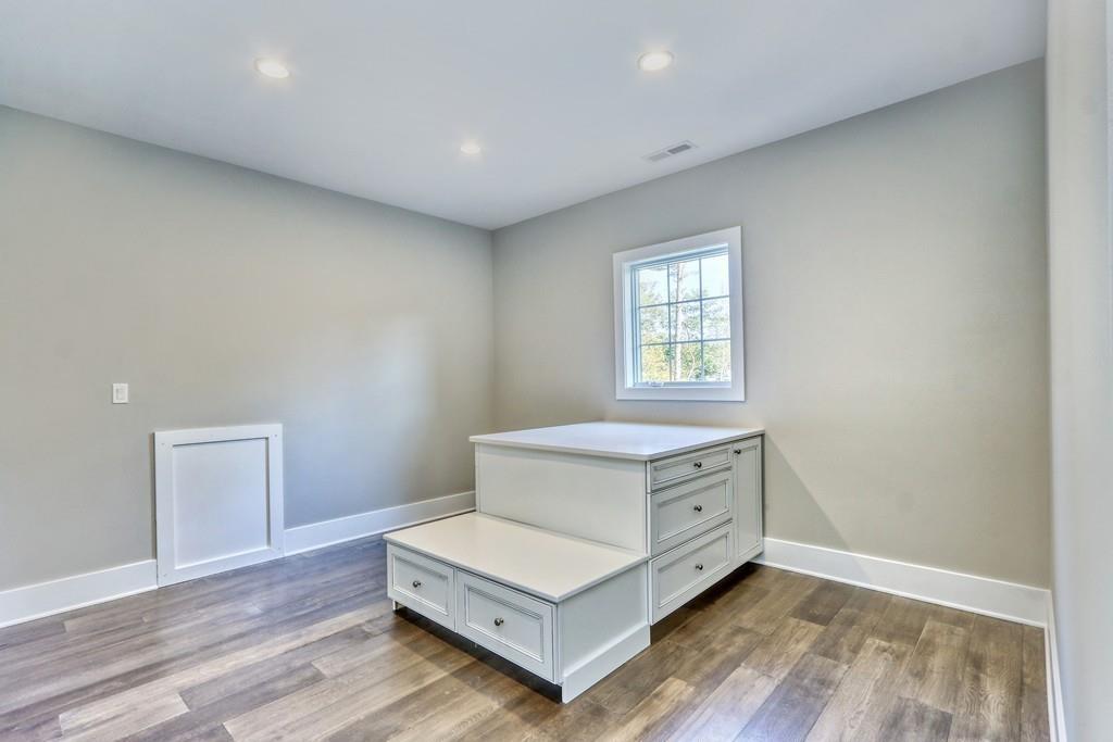 9 Schaffner Lane Dover, MA 02030 - Photo 27 of 41