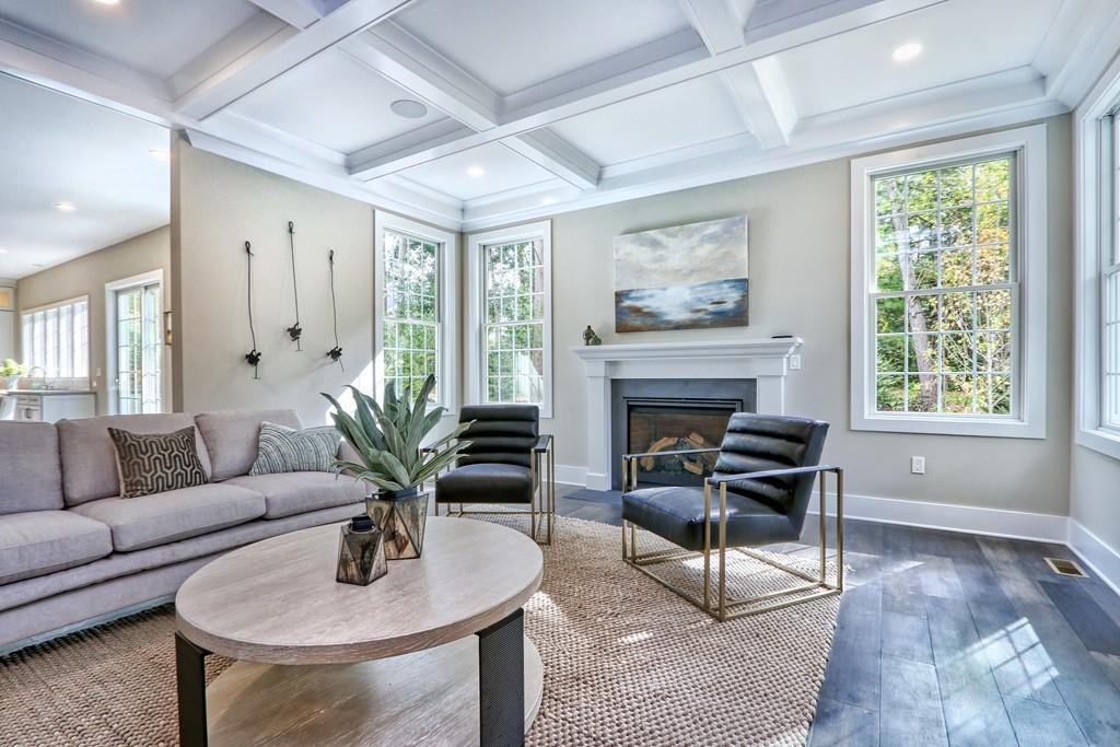 9 Schaffner Lane Dover, MA 02030 - Photo 4 of 41