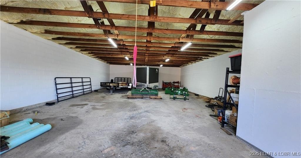 25455 Rail Road Richland, MO 65556 - Photo 18 of 66 Shop interior