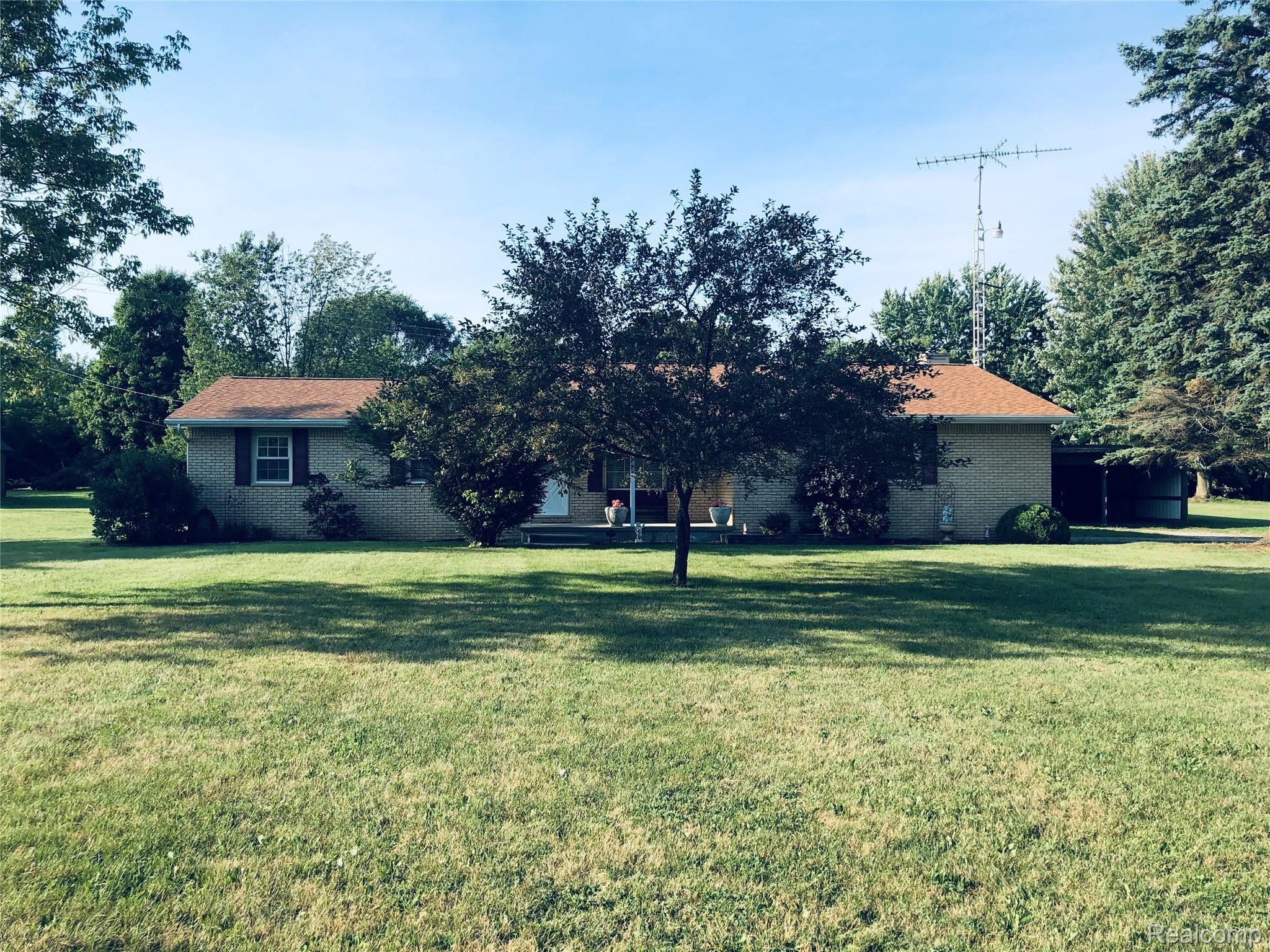 144 Keddle Road Howell, MI 48843 - Photo 18 of 22 IMG_4210.JPEG