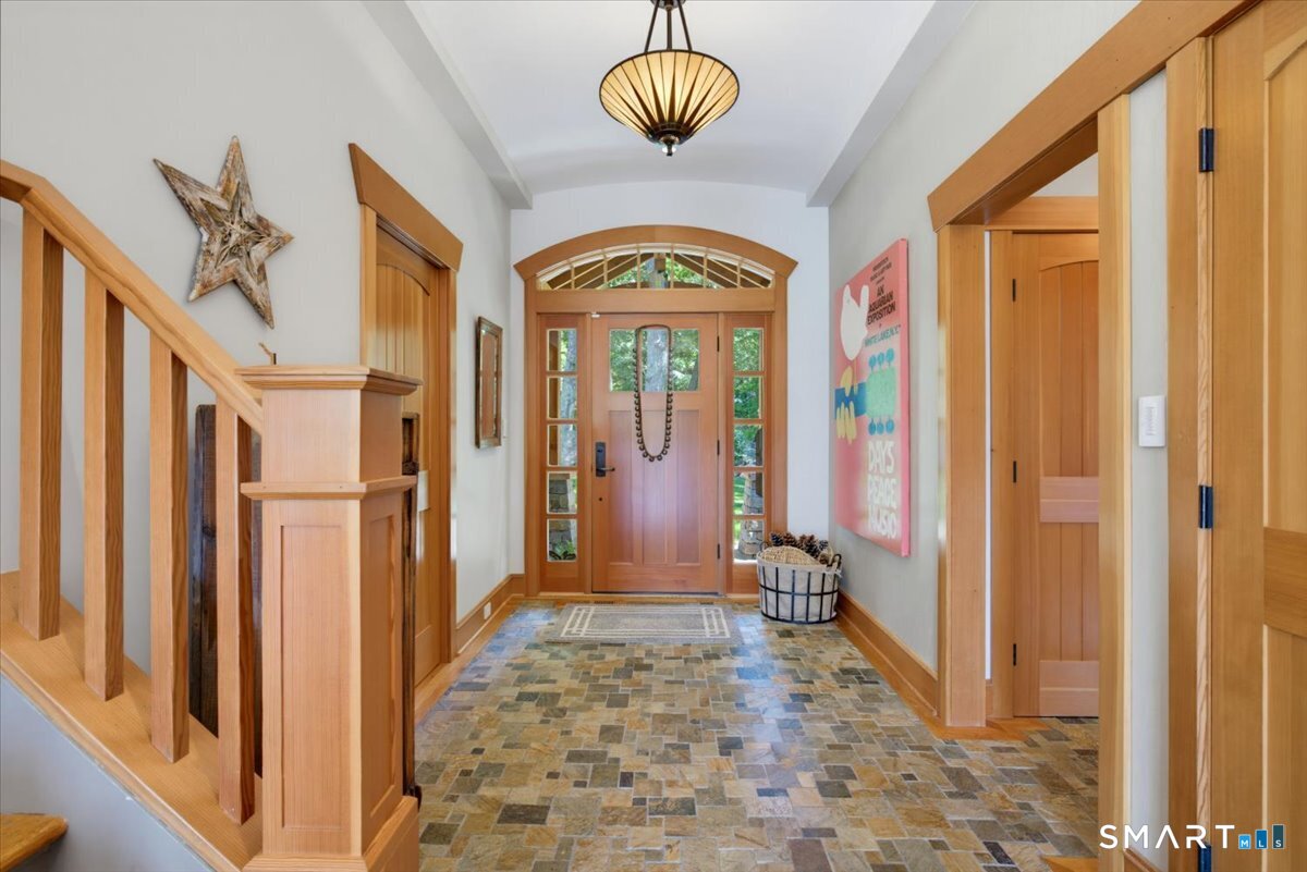 26 Pent Road Weston, CT 06883 - Photo 7 of 40 Gallery Image 7