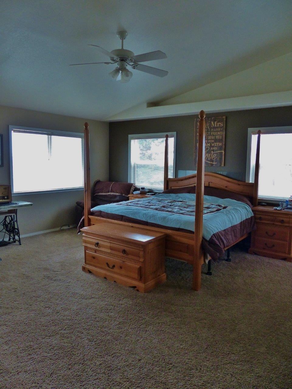 11447 Hill Road Klamath Falls, OR 97603 - Photo 9 of 29 Additional Photo