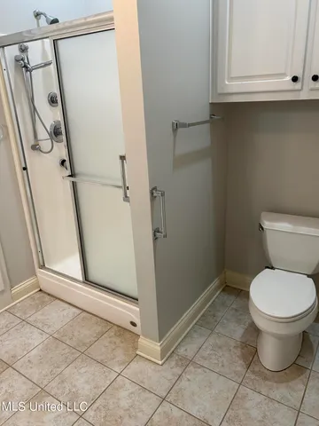 $929,000 | 120 Lake Harbour Point, Brandon, MS 39047