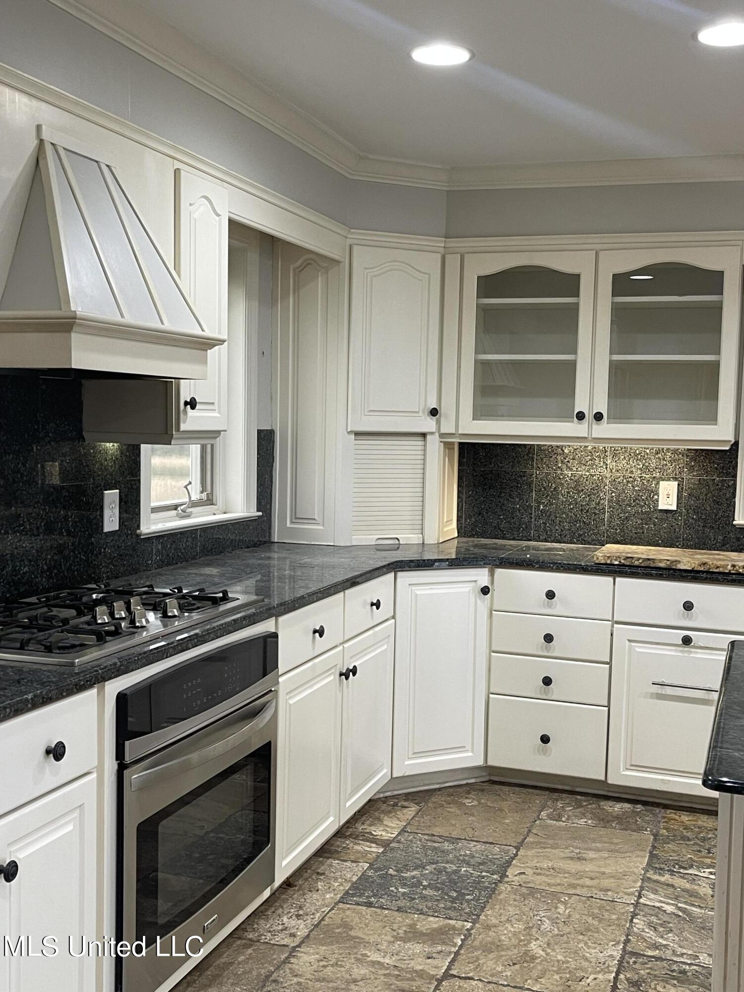 120 Lake Harbour Point Brandon, MS 39047 - Photo 8 of 54 IMG_0890