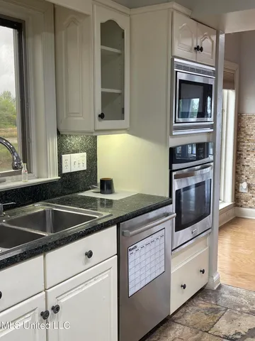 $929,000 | 120 Lake Harbour Point, Brandon, MS 39047