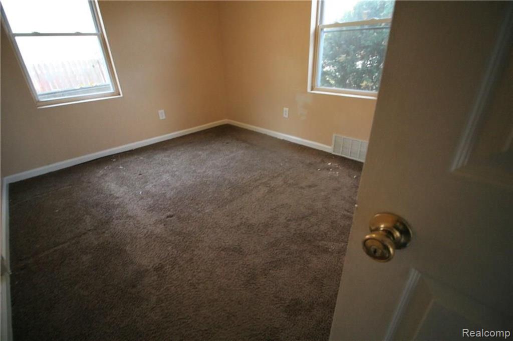 8895 Inkster Road Livonia, MI 48150 - Photo 19 of 22