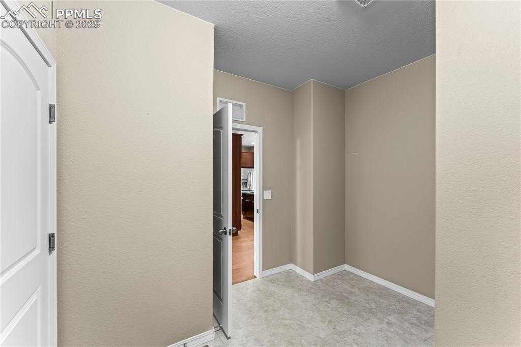 6208 Ashmore Road Colorado Springs, CO 80927 - Photo 13 of 50