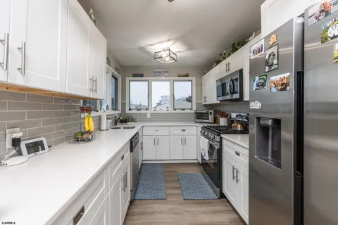 $879,900 | 100 East 11th Street, Unit 1, Ocean City, NJ 08226