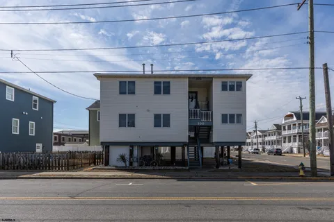 $879,900 | 100 East 11th Street, Unit 1, Ocean City, NJ 08226