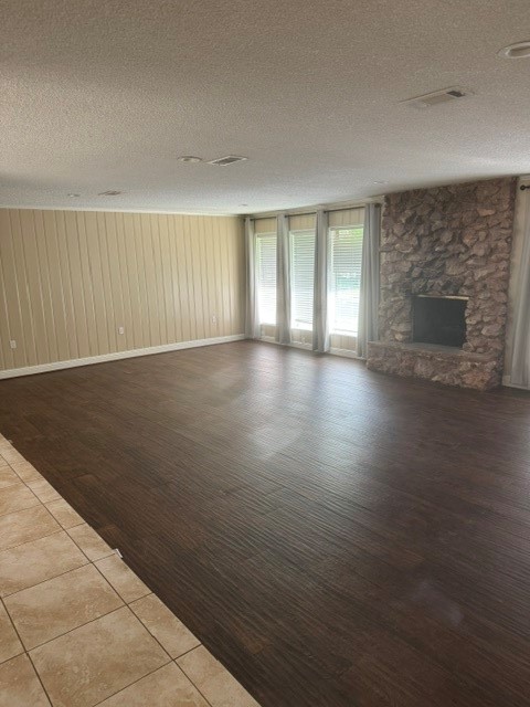 6026 Coral Ridge Road Houston, TX 77069 - Photo 5 of 34 Enjoy the gas log fireplace during the chilly times in the Houston weather.