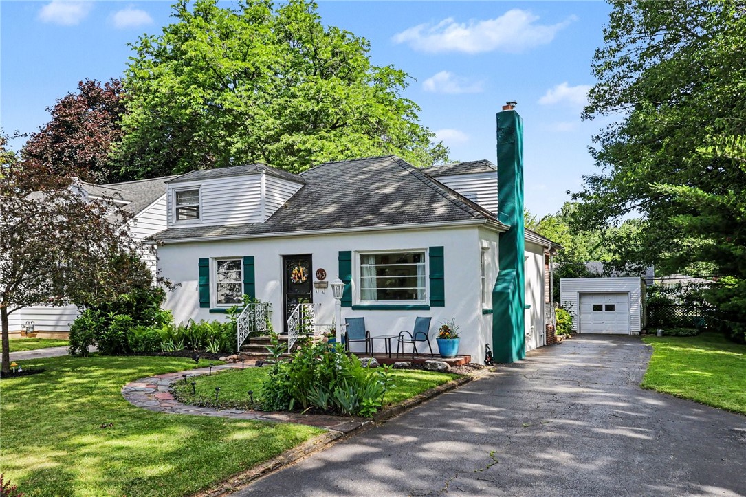 748 Eaton Road Irondequoit, NY 14617 - Photo 2 of 25