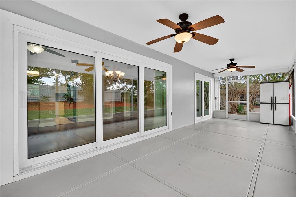 302 Leafwood Road Tarpon Springs, FL 34689 - Photo 41 of 55 a view of an entryway