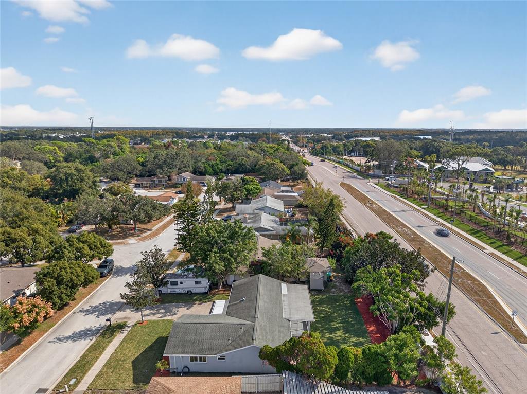 302 Leafwood Road Tarpon Springs, FL 34689 - Photo 53 of 55 an aerial view of a city
