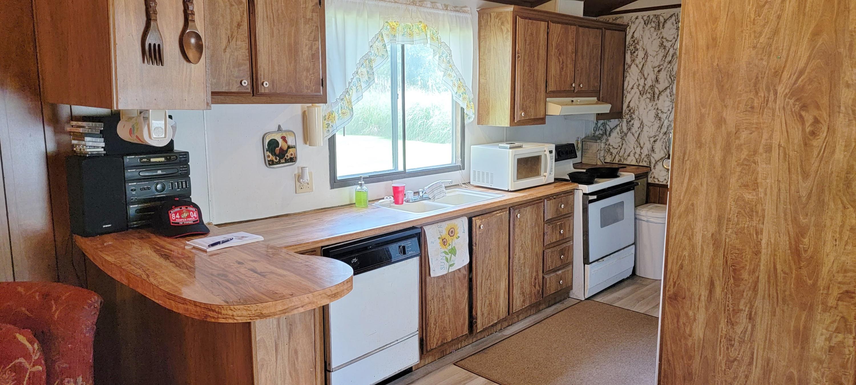 378 Bedon Road Walterboro, SC 29488 - Photo 7 of 21 378 Bedon Rd (14)