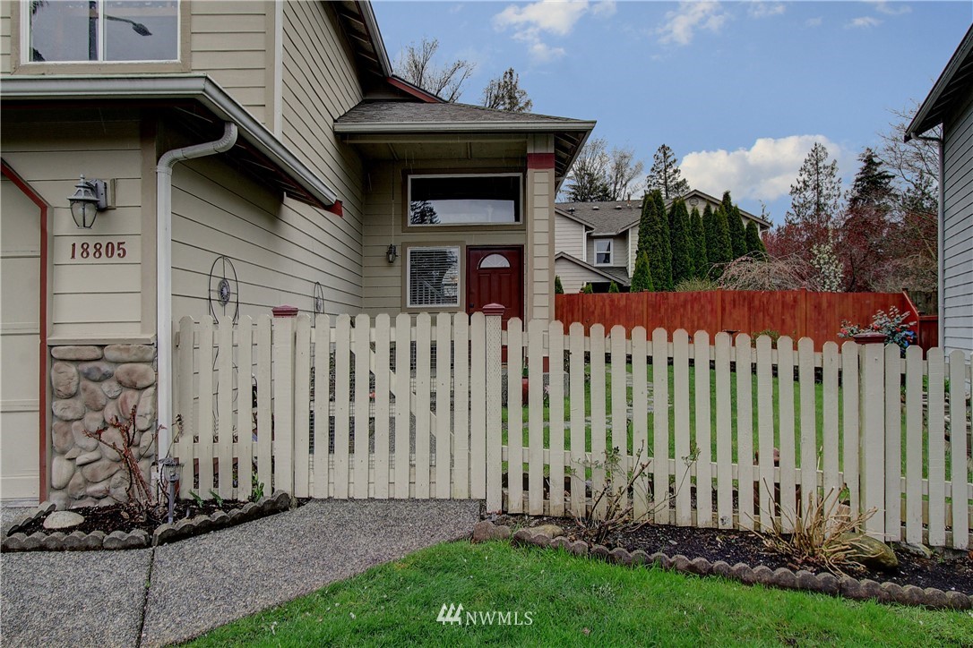 18805 20th Avenue Southeast Bothell, WA 98012 - Photo 2 of 25