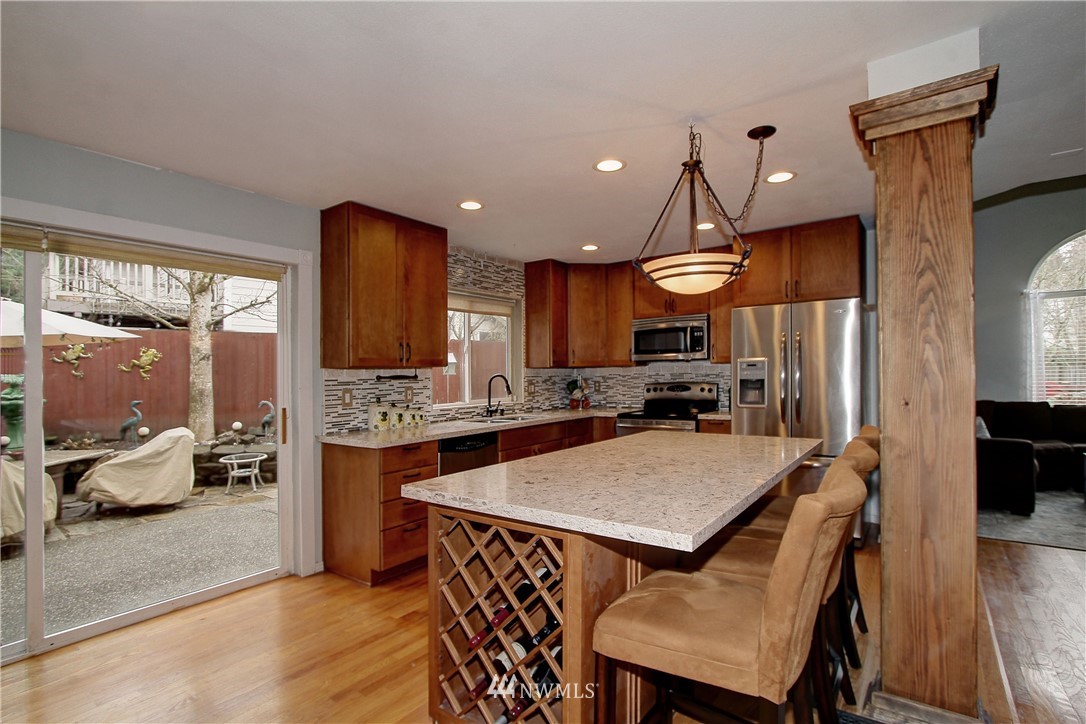 18805 20th Avenue Southeast Bothell, WA 98012 - Photo 11 of 25