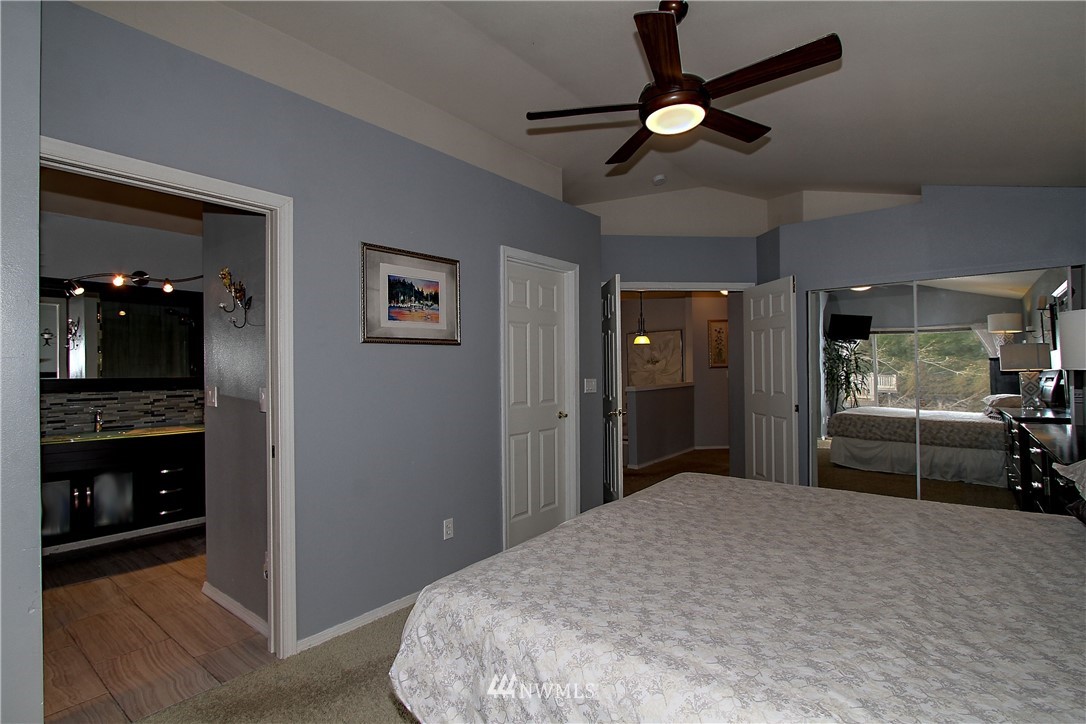 18805 20th Avenue Southeast Bothell, WA 98012 - Photo 15 of 25