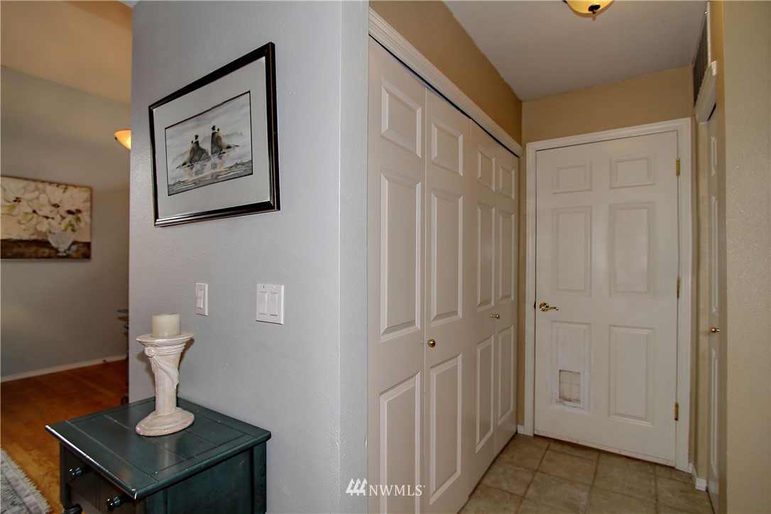 18805 20th Avenue Southeast Bothell, WA 98012 - Photo 23 of 25