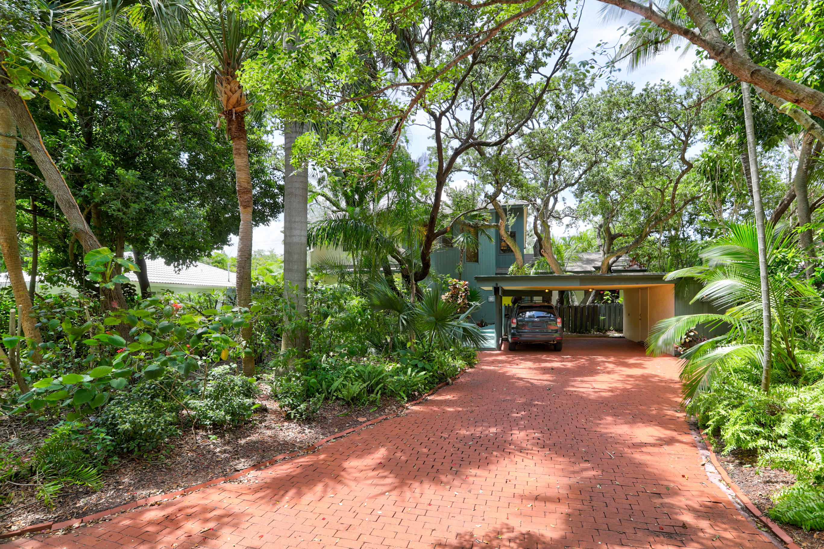 715 Aurelia Street Boca Raton, FL 33486 - Photo 1 of 43 1G6I9378_79_80_81_82