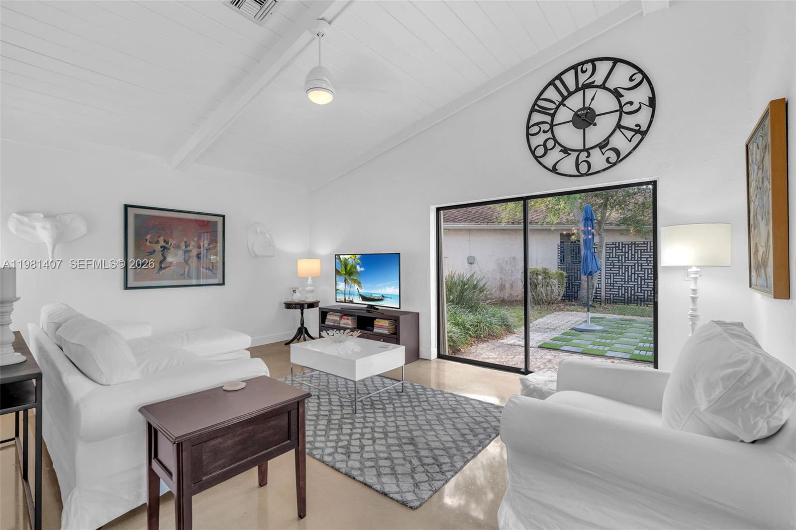 211 Southwest 87th Terrace Plantation, FL 33324 - Photo 23 of 54