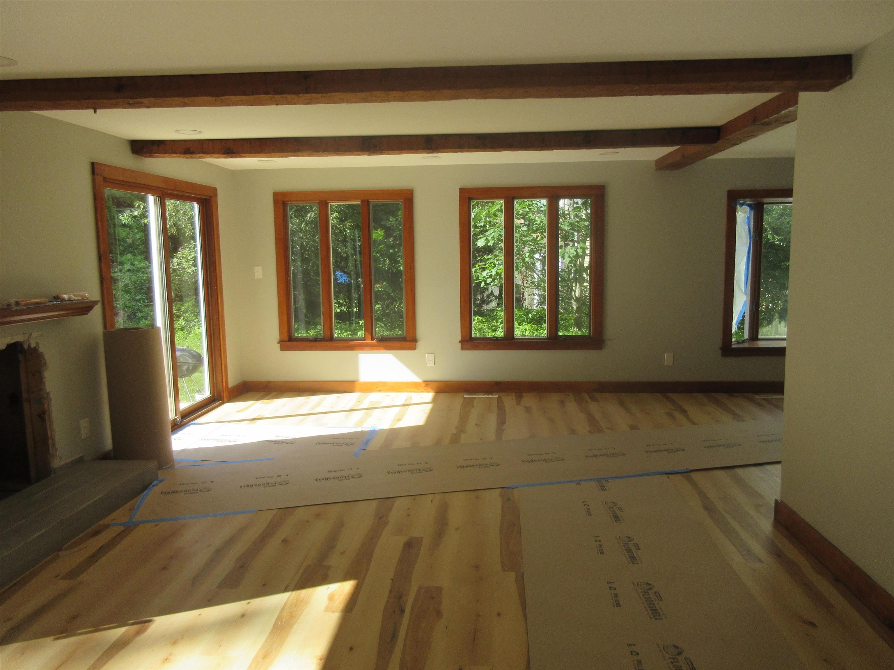 16 North Main Street Antrim, NH 03440 - Photo 3 of 18