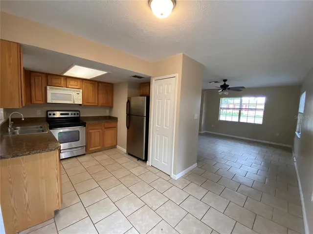 $1,460 | 501 North Hawley Street, Unit B, Eustis, FL 32726