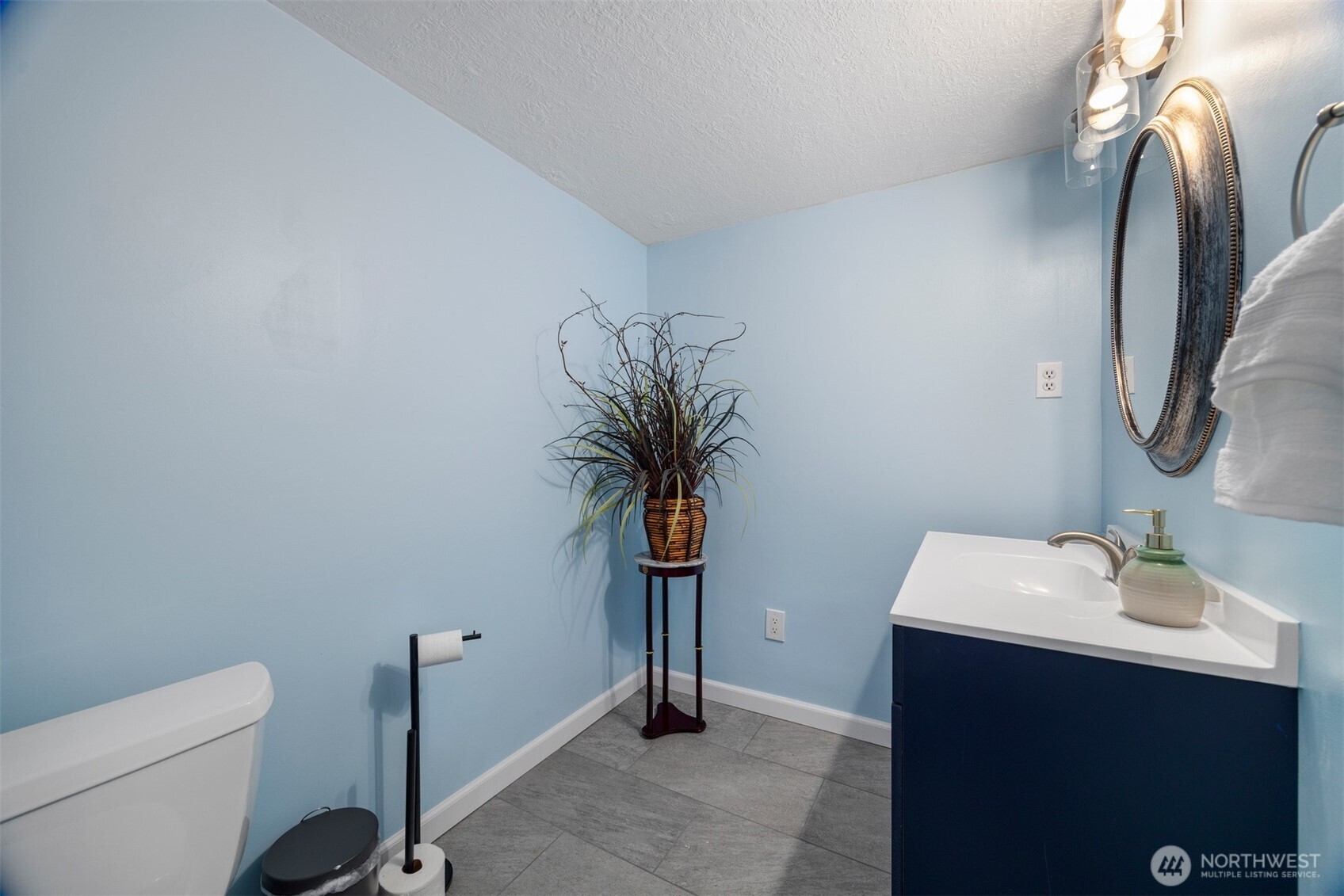 688 Old Samish Road Bellingham, WA 98229 - Photo 11 of 40 Gallery Image 11